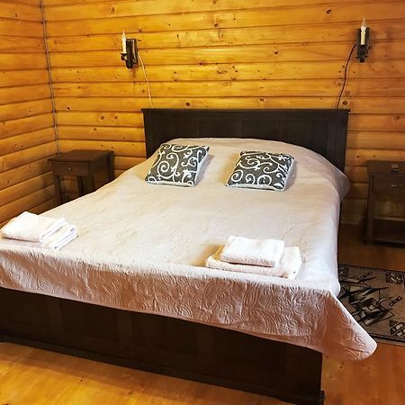 Guest House U Stasuka Vorochta Buitenkant foto