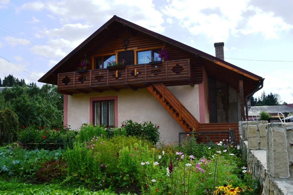 Guest House U Stasuka Vorochta Buitenkant foto