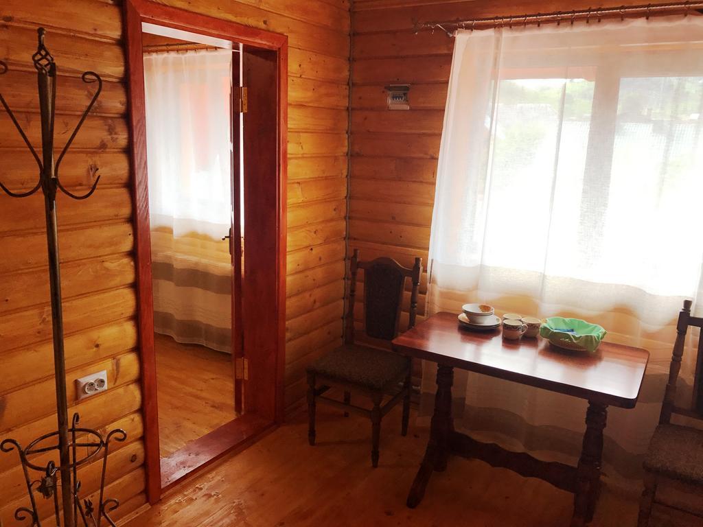 Guest House U Stasuka Vorochta Buitenkant foto
